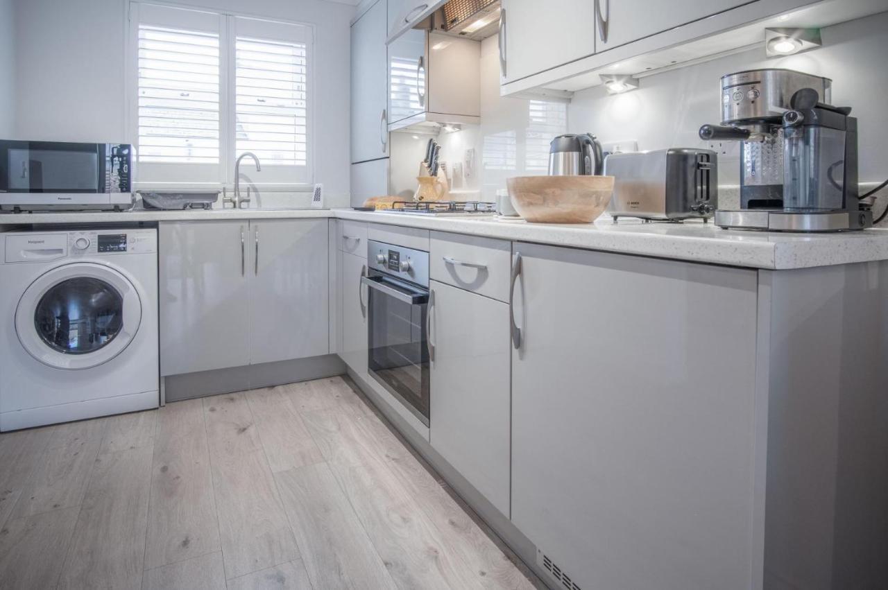 Ty Melyn - 2 Bedroom Cottage - Tenby Εξωτερικό φωτογραφία