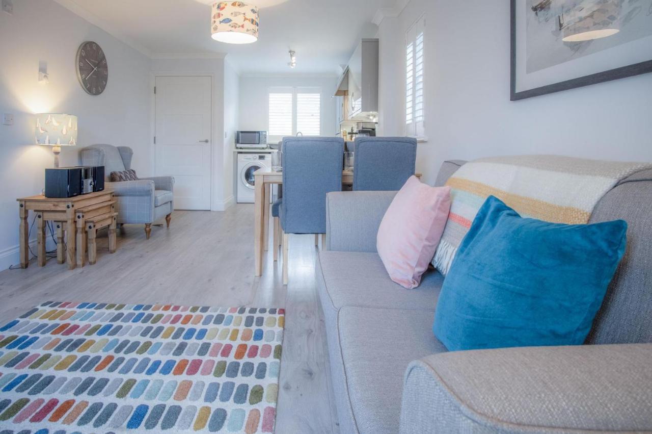 Ty Melyn - 2 Bedroom Cottage - Tenby Εξωτερικό φωτογραφία