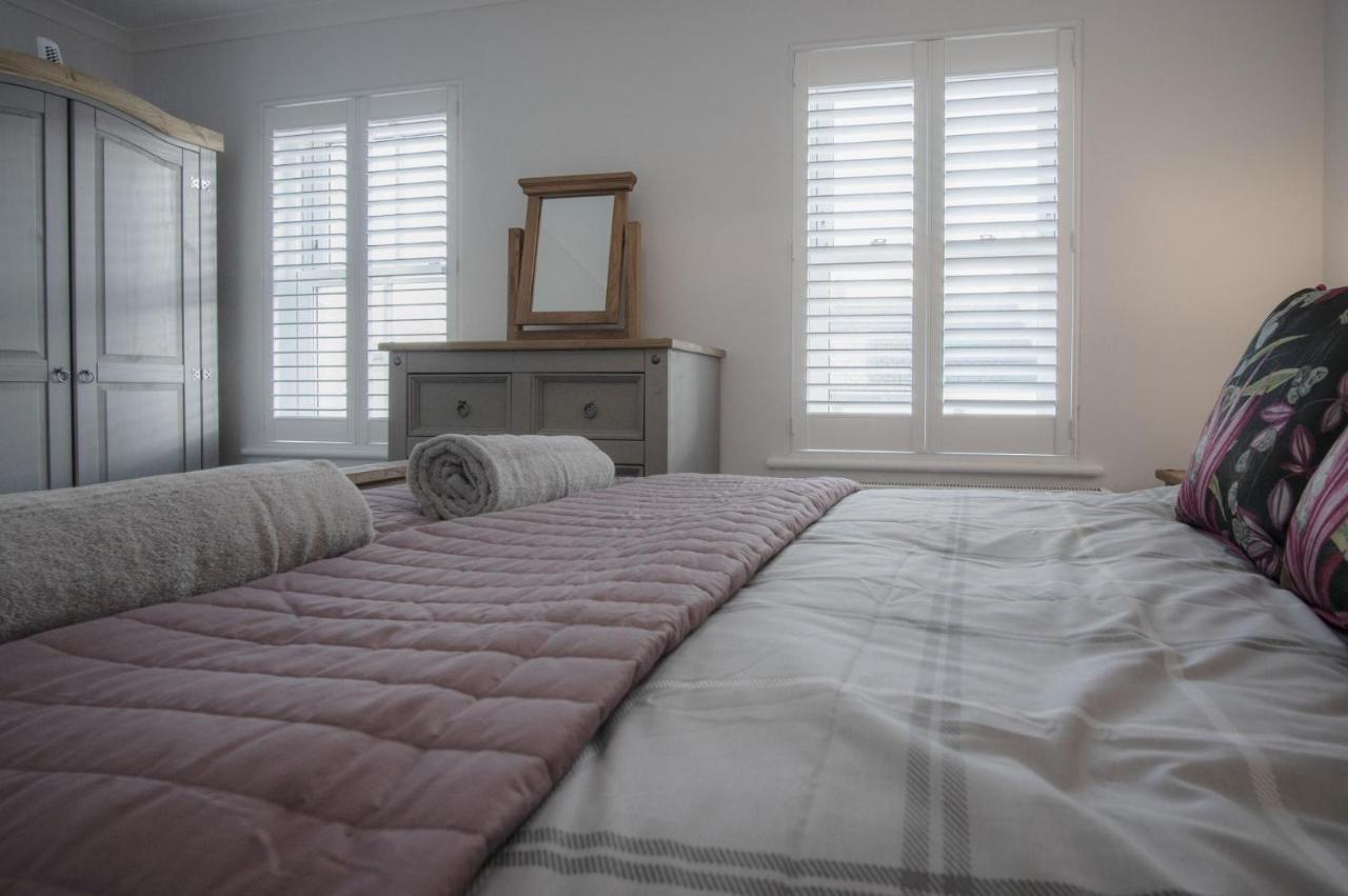 Ty Melyn - 2 Bedroom Cottage - Tenby Εξωτερικό φωτογραφία